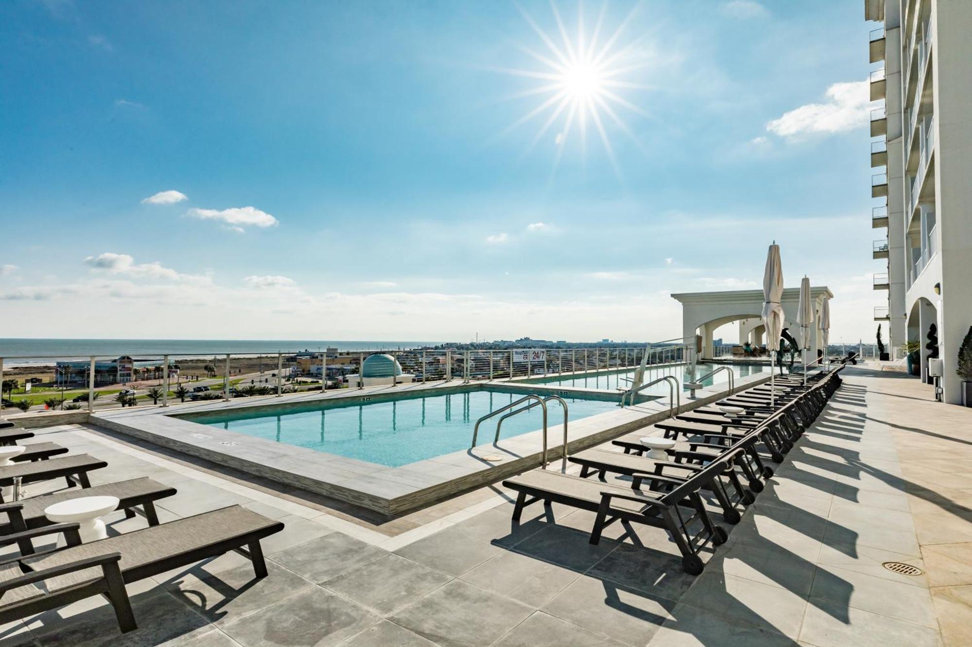 Emerald By The Sea Retreat Galveston Chambre photo